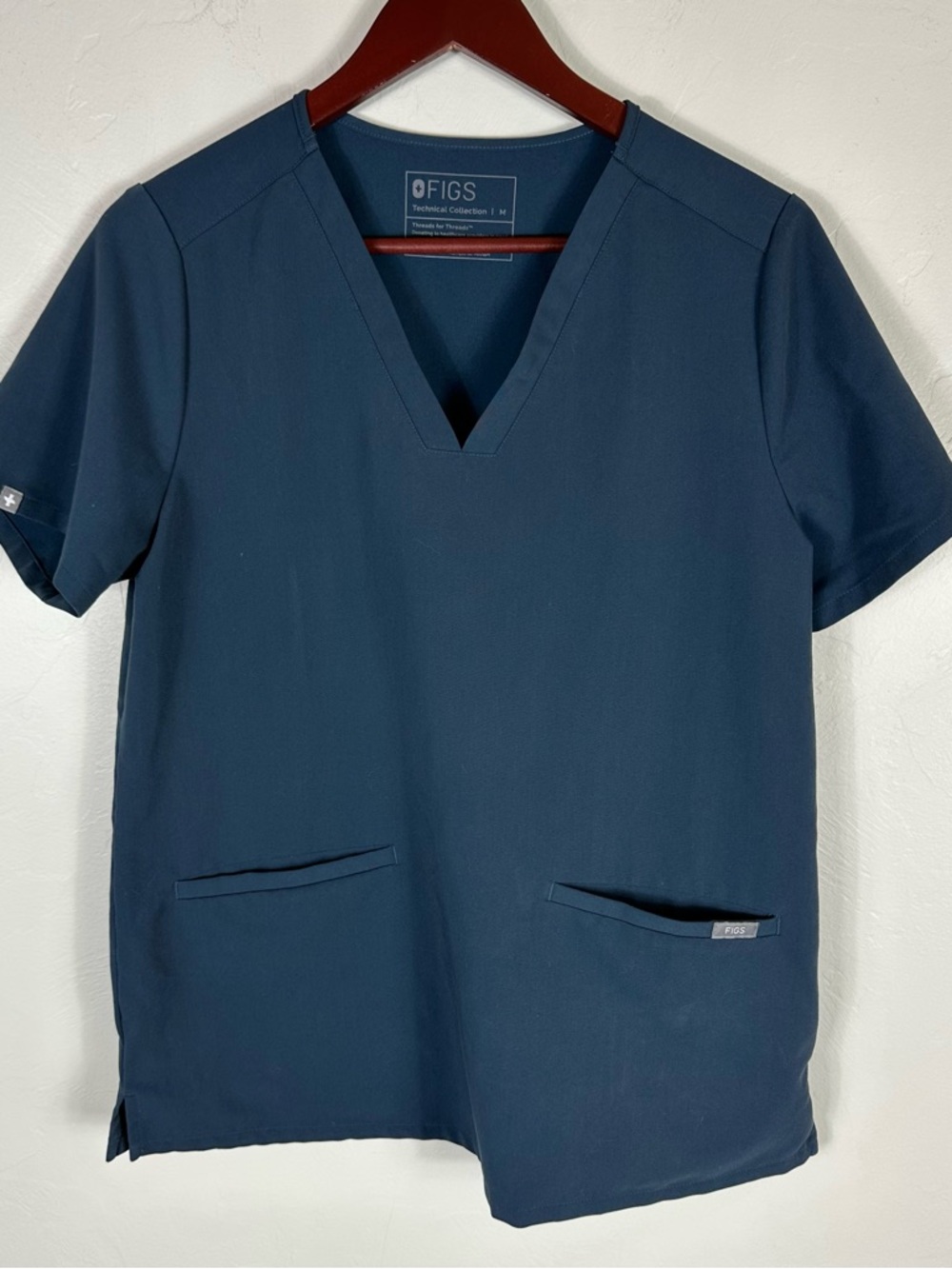 Figs Slate Blue V-Neck Technical Scrub M